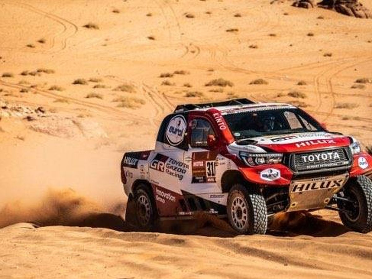 Foto: Fernando Alonso y Marc Coma han estado a punto de ganar su primera etapa en el Dakar. (Toyota)