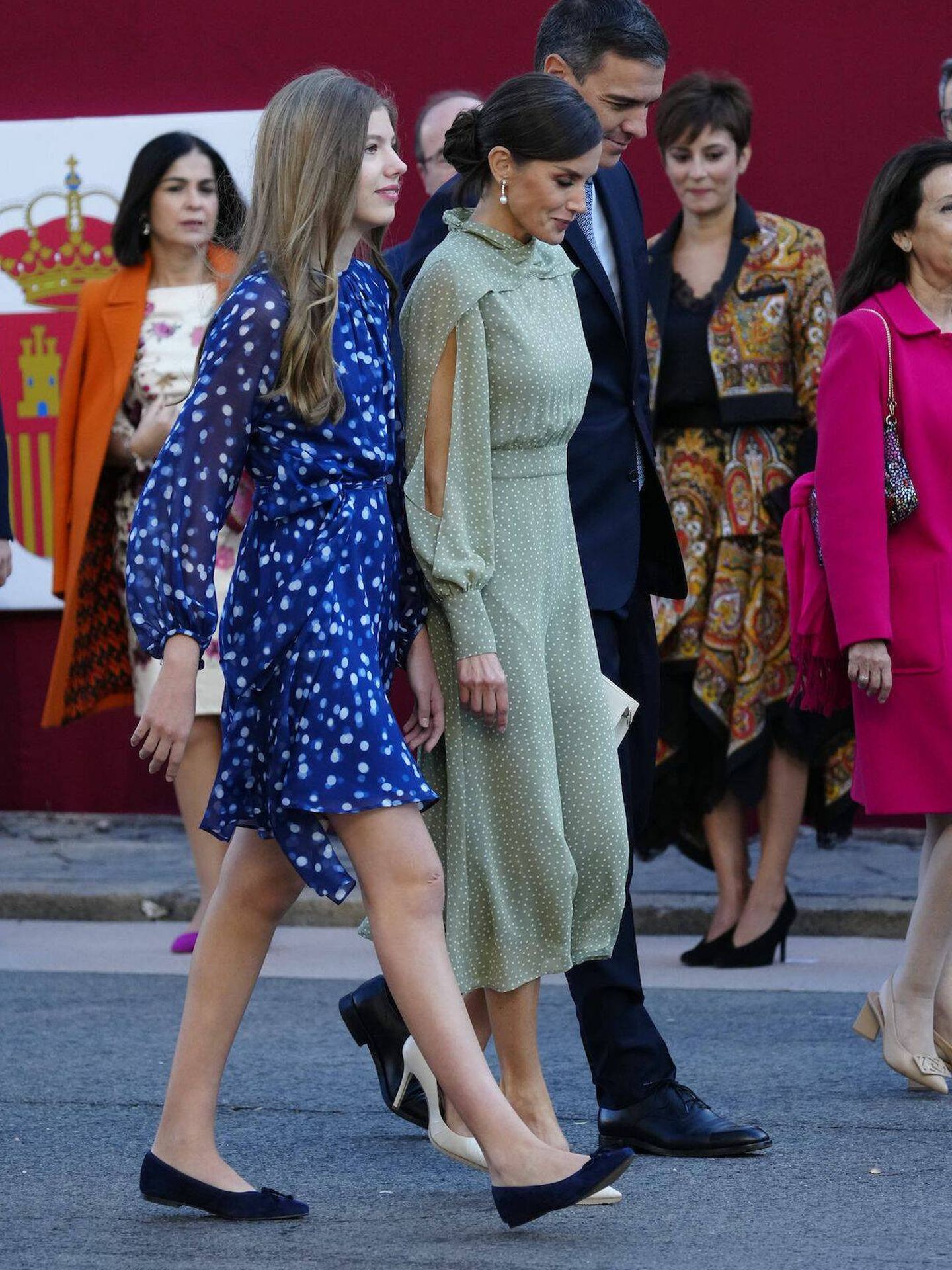 La reina Letizia, con su vestido de Vogana, en el Día de la Hispanidad. (LP)