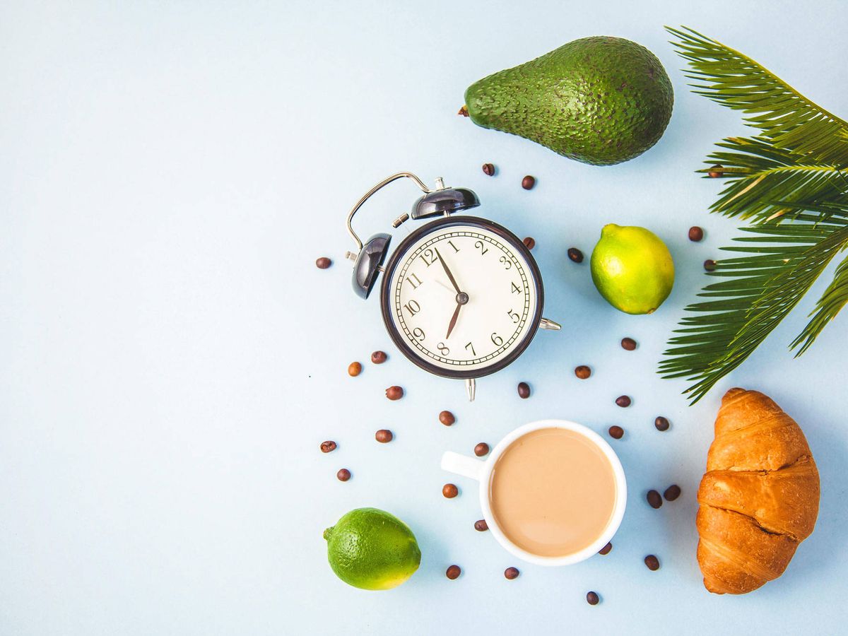 Foto: La hora a la que comes puede ayudarte a adelgazar. (Alamy)