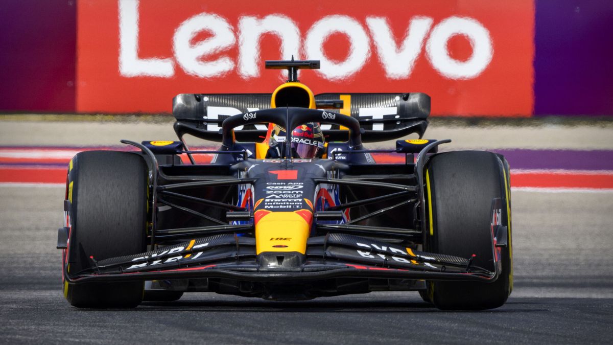 Verstappen se da una alegría al esprint en EEUU, con Sainz sexto y Alonso hundido de nuevo