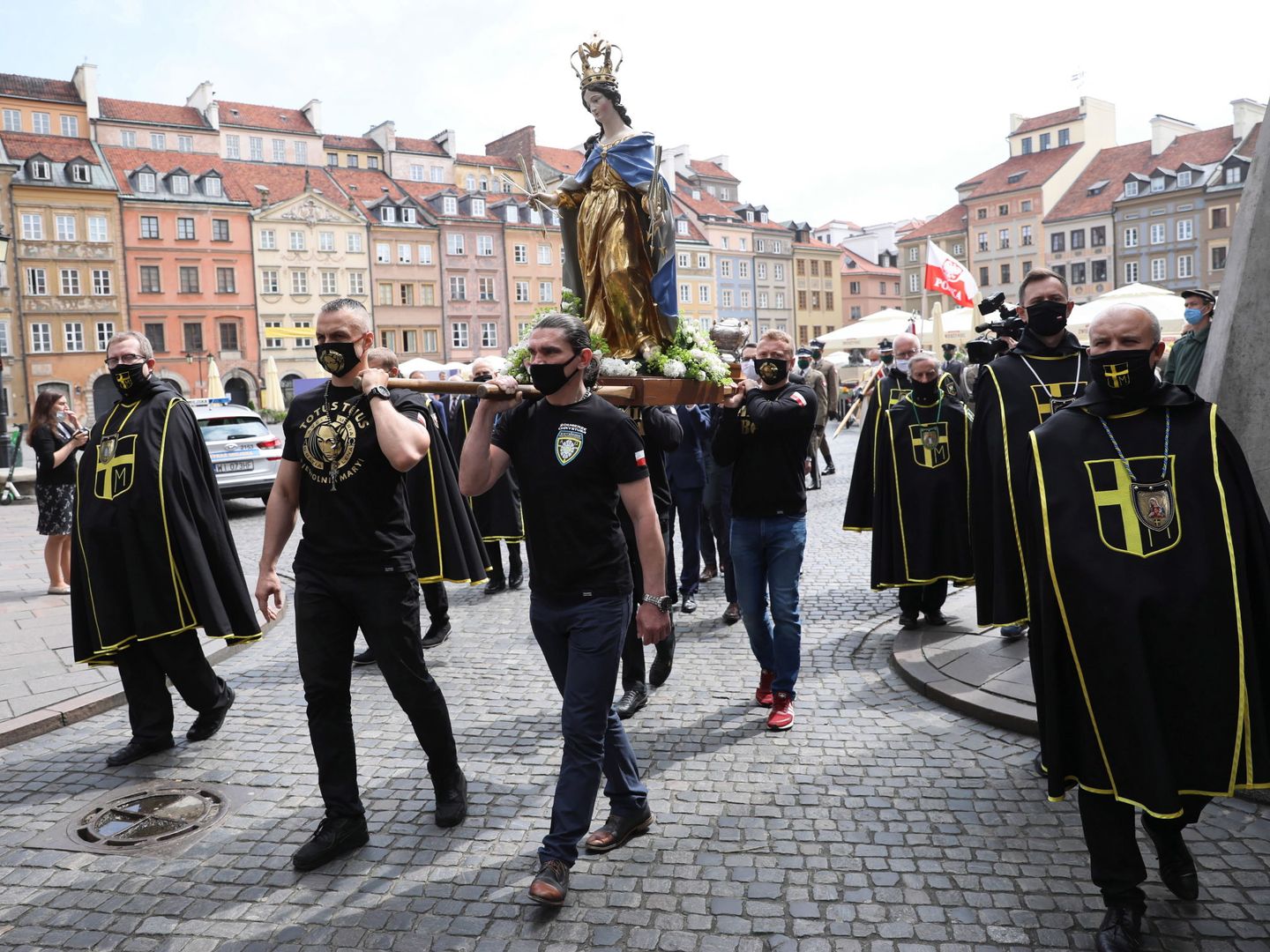Una procesión del Corpus Christi en Varsovia. (EFE)