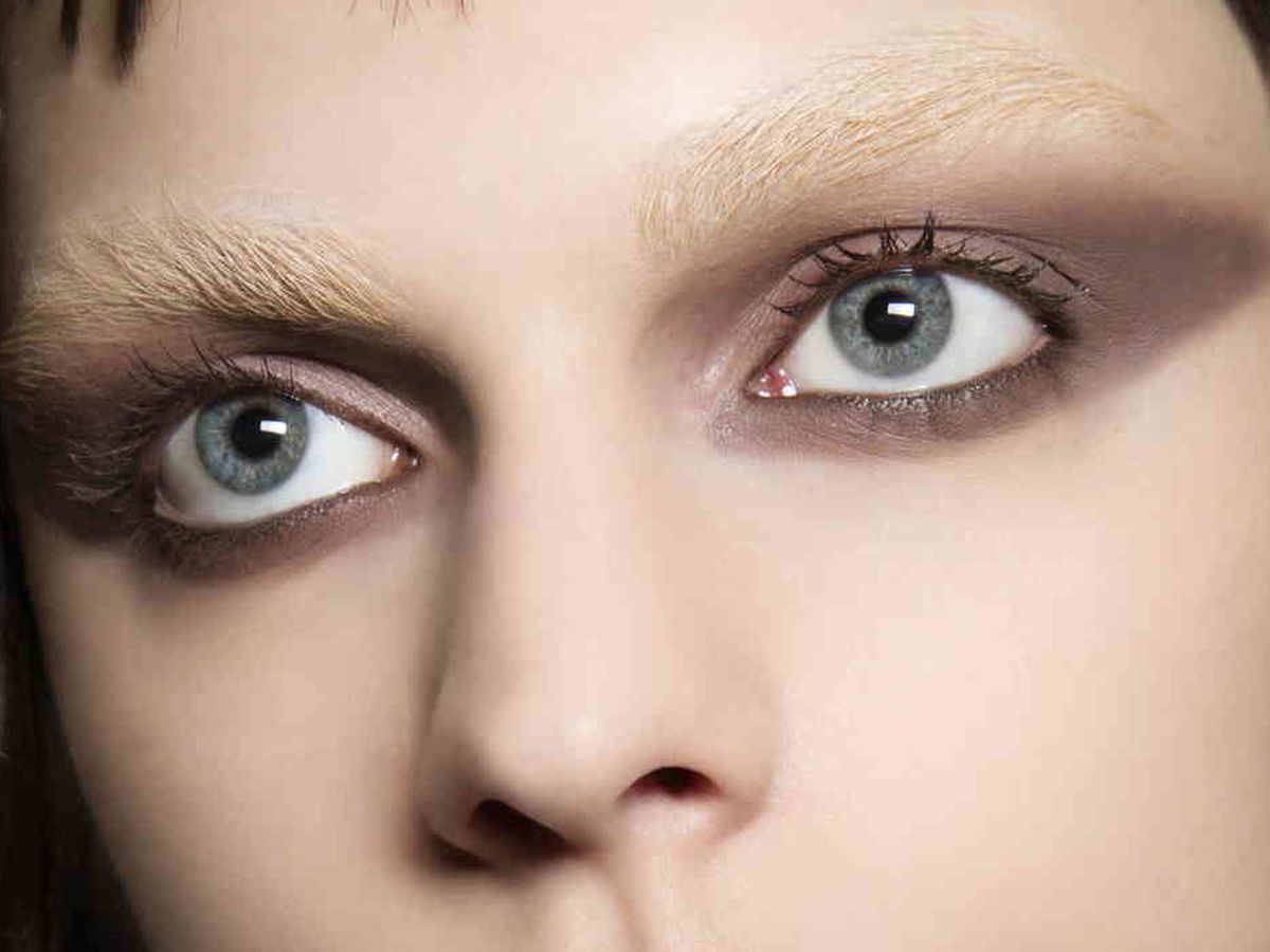 Foto: La versión de Givenchy de las bleached brows en 2016. (Imaxtree)