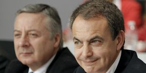 Zapatero renuncia a la reelección y abre la carrera sucesoria para marzo de 2012