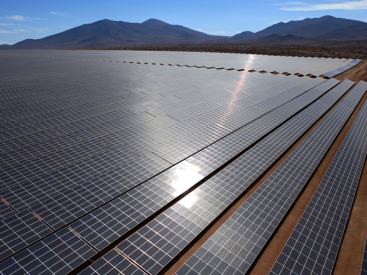 Foto: Planta solar fotovoltaica. (EFE)