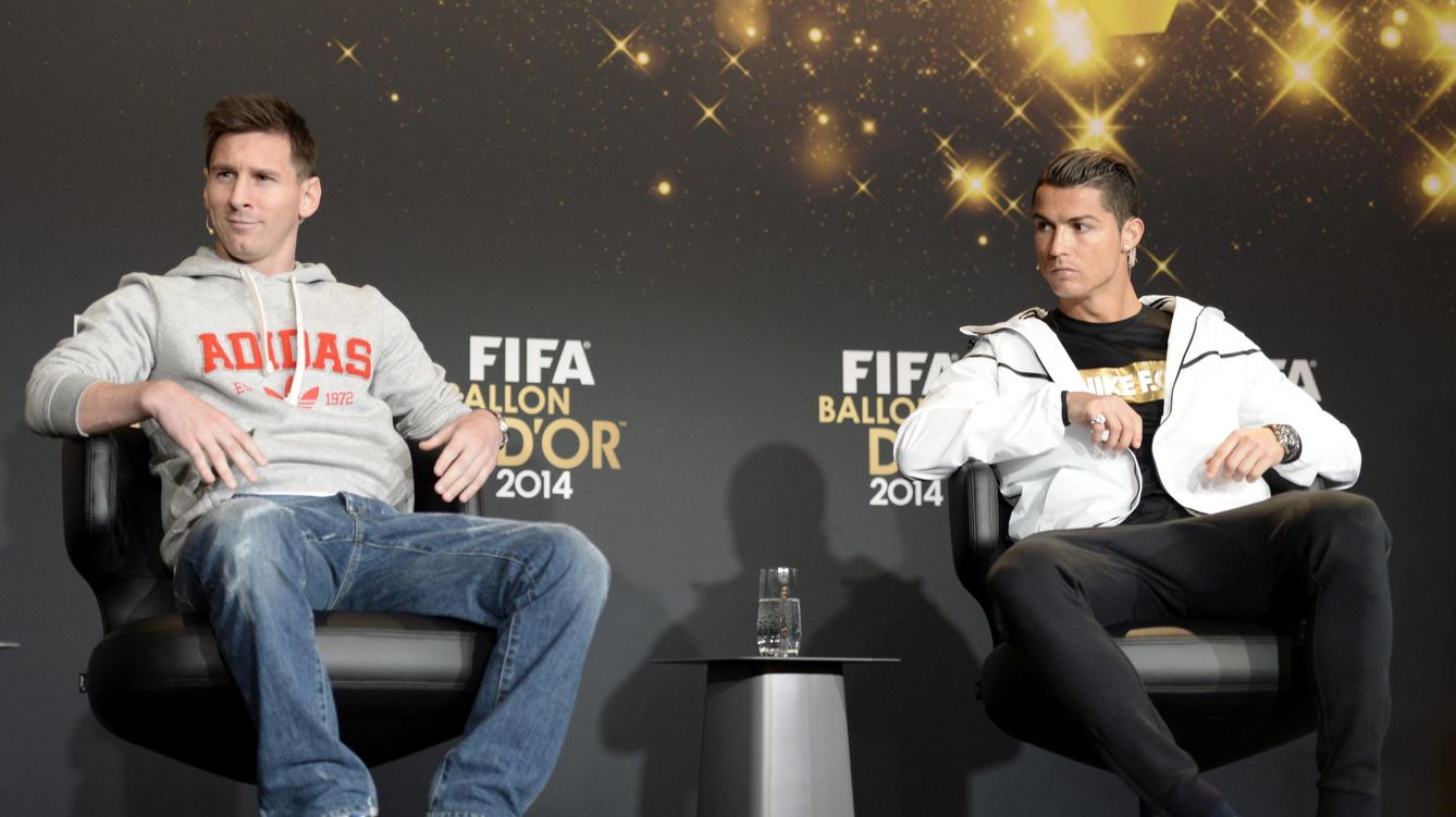 Foto: Leo Messi y Cristiano Ronaldo, durante la pasada gala del Balón de Oro.