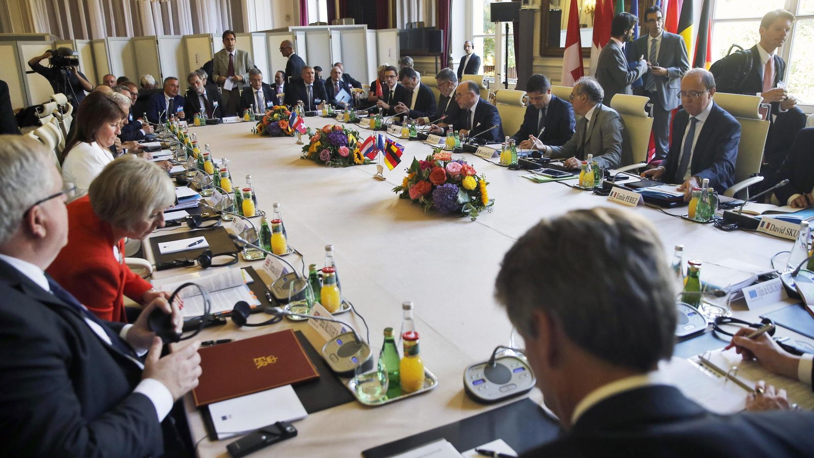 Foto: Imagen de la reunión de ministros en París (Efe).