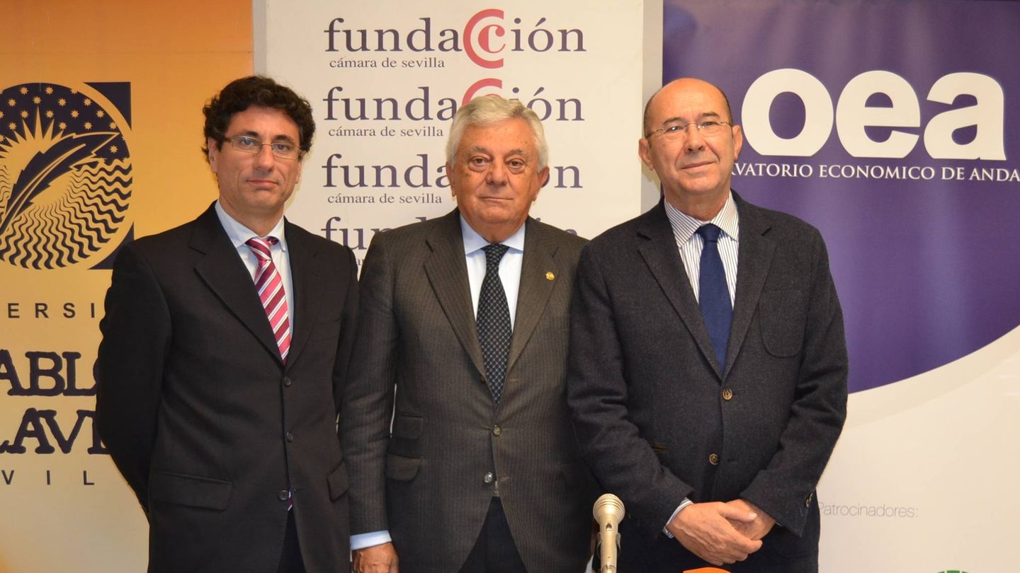 Manuel Alejandro Hidalgo, Francisco Herrero (presidente de la Cámara de Sevilla) y Francisco Ferraro. (OEA)