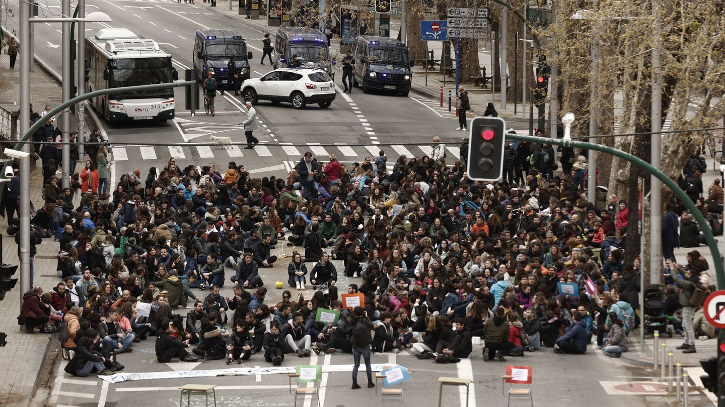 Imagen de una Huelga en Pamplona. (EFE  Jesús Diges) 
