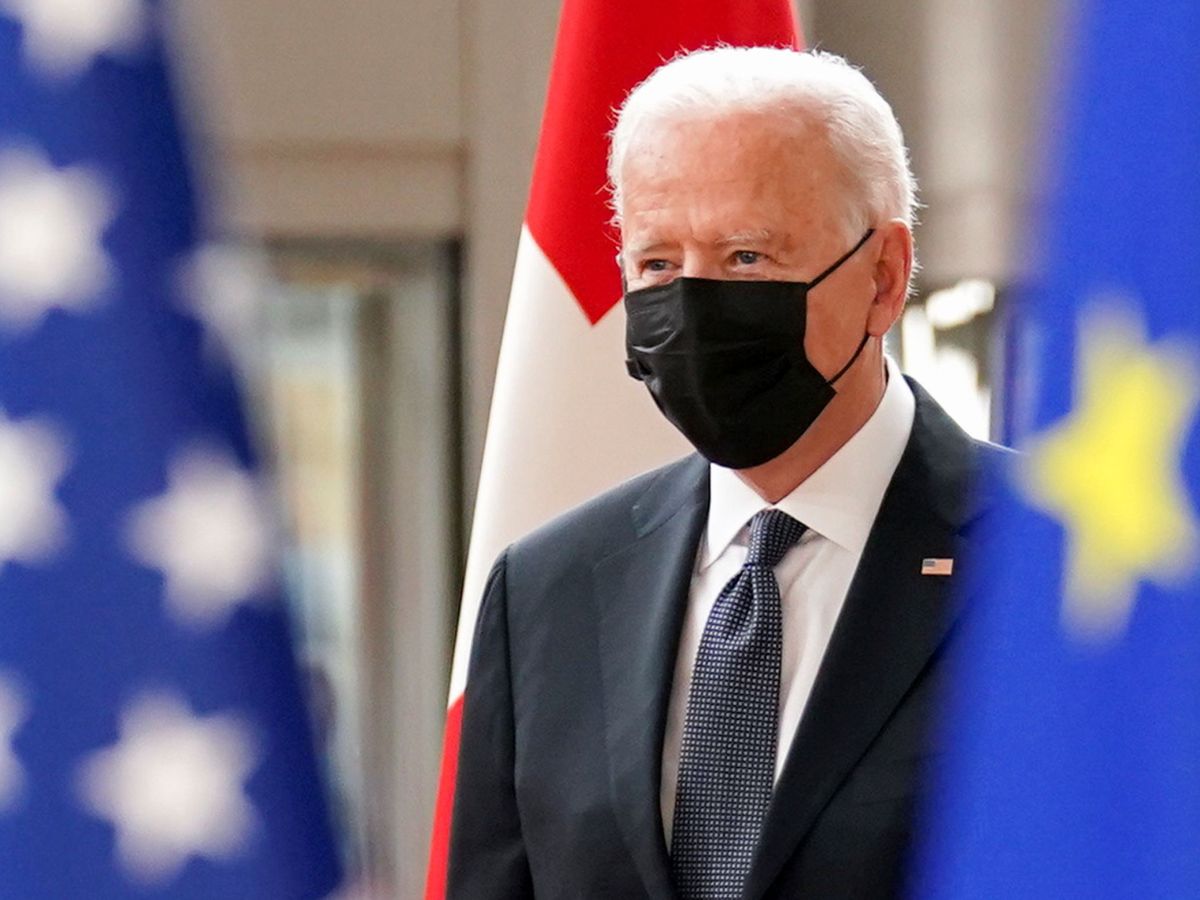 Foto: Biden durante una visita a Bruselas. (Reuters/Kevin Lamarque)