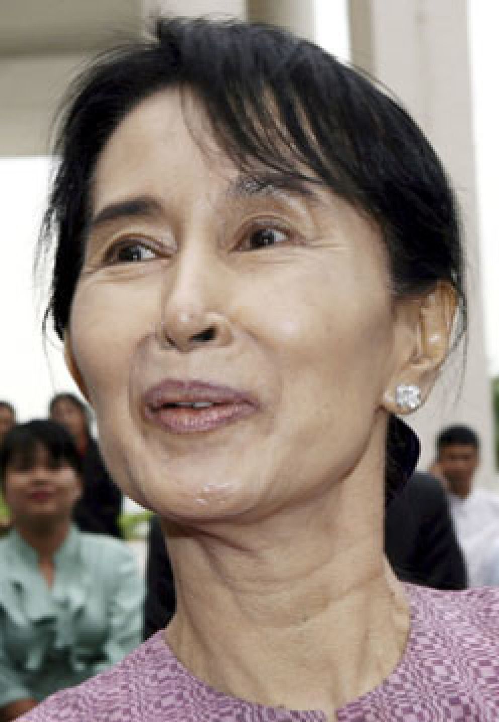 Foto: El régimen birmano autoriza la libertad de Aung San Suu Kyi