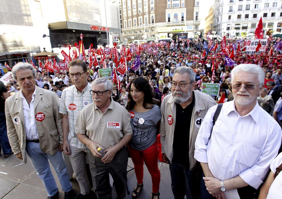 Foto: Concentración celebrada en Madrid encabezada por el secretario general de CCOO, Ignacio Fernández Toxo, y el secretario general de la UGT, Cándido Méndez