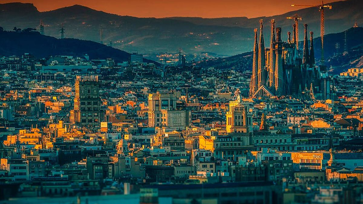 Los tres viajes que propone la guía 'Lonely Planet' para conocer España de punta a punta