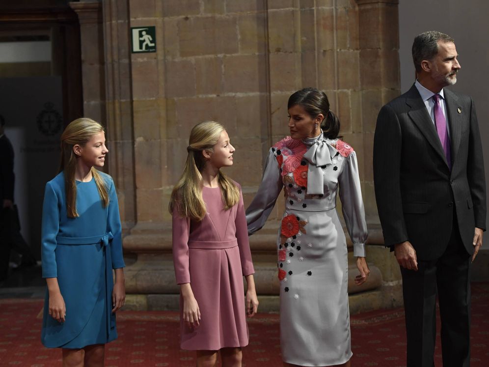 Foto: La familia real, en Oviedo este viernes. (Limited Pictures)