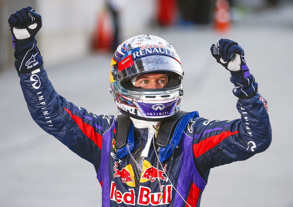Foto: Vettel celebra la victoria en el Gran Premio de Japón. (EFE)