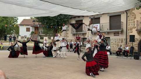 No es una catetada, es nuestra identidad: así sobrevive el folclore en la España vaciada