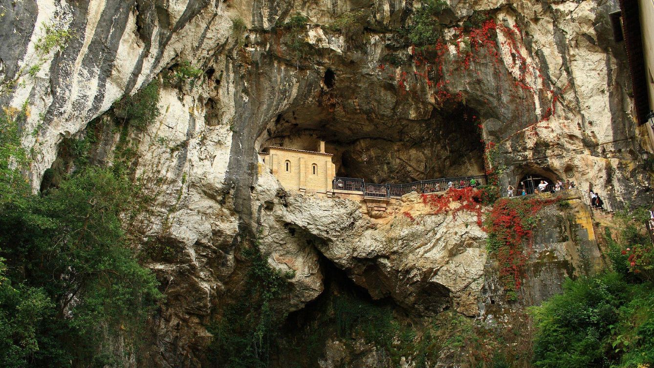 Foto: La cueva de Covadonga.