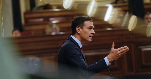 Foto: Pedro Sánchez durante una intervención en el pleno del Congreso de los diputados. (EFE)