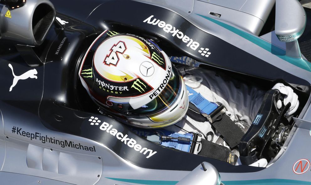 Lewis Hamilton, durante los segundos entrenamientos libres. (AP)