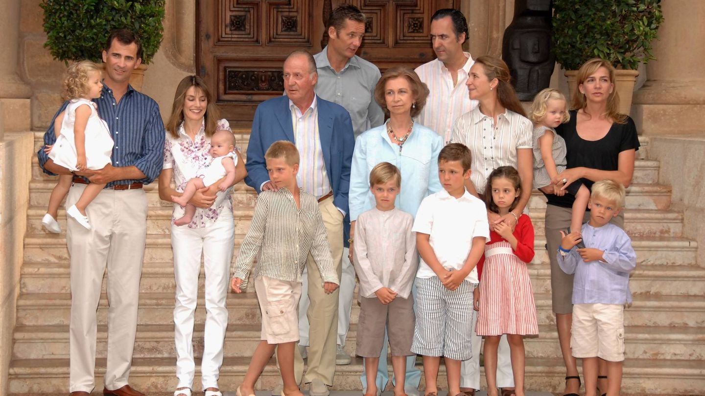 La familia real, en Marivent en 2007. (Getty Images/Carlos Alvarez)
