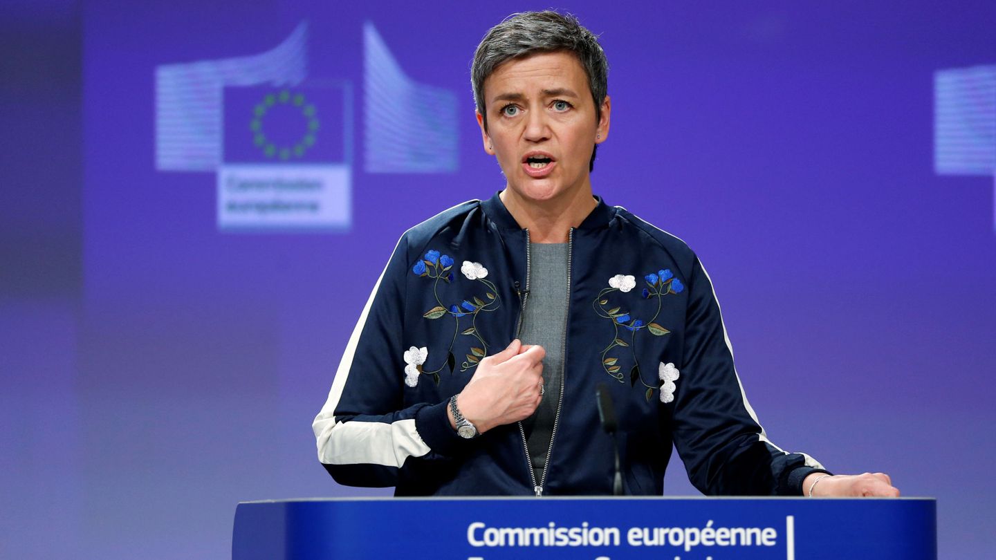 Vestager durante una rueda de prensa en la Comisión Europea. (Reuters)