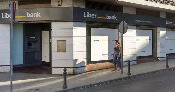 Foto: Una oficina de Liberbank. 