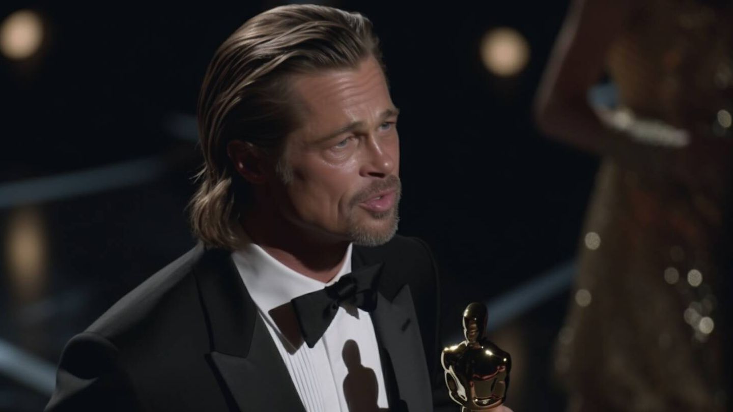 Imagen falsa de Brad Pitt aceptando un Oscar que nunca recibió, generada por MidJourney.