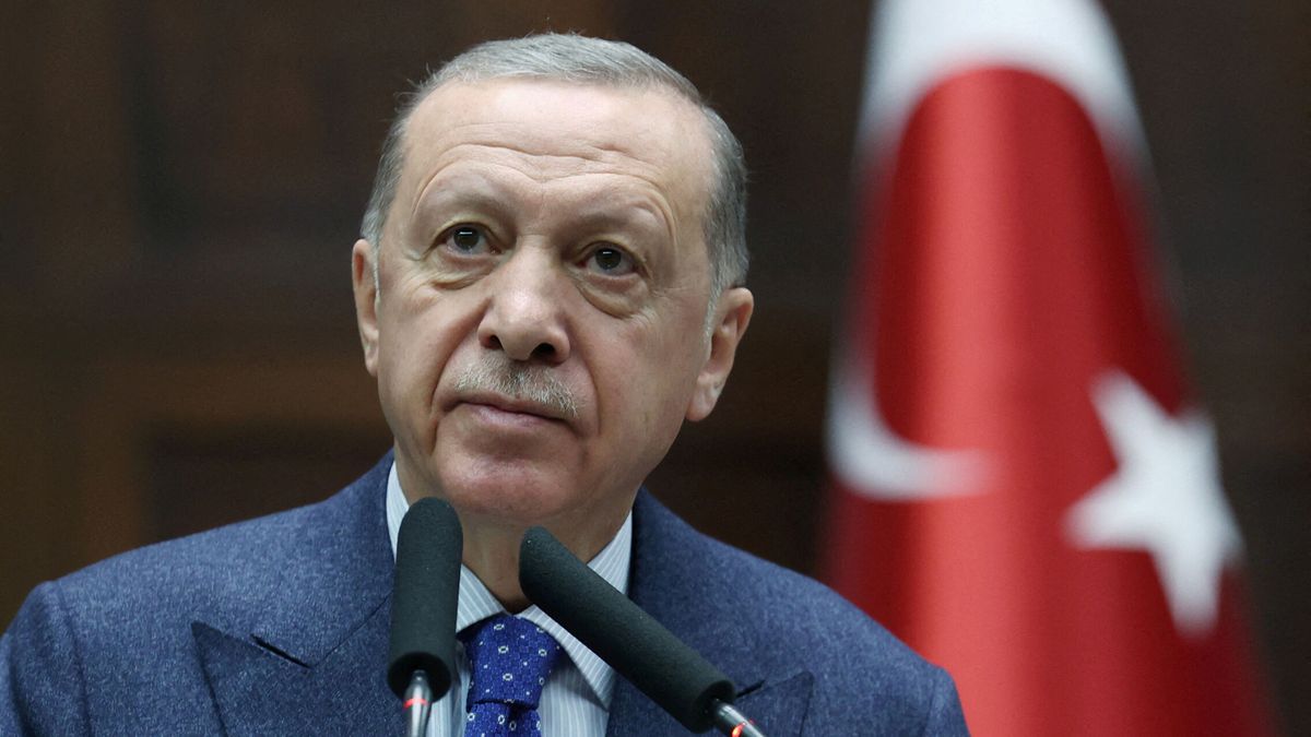 Erdogan anuncia que convocará esta semana elecciones para el 14 de mayo