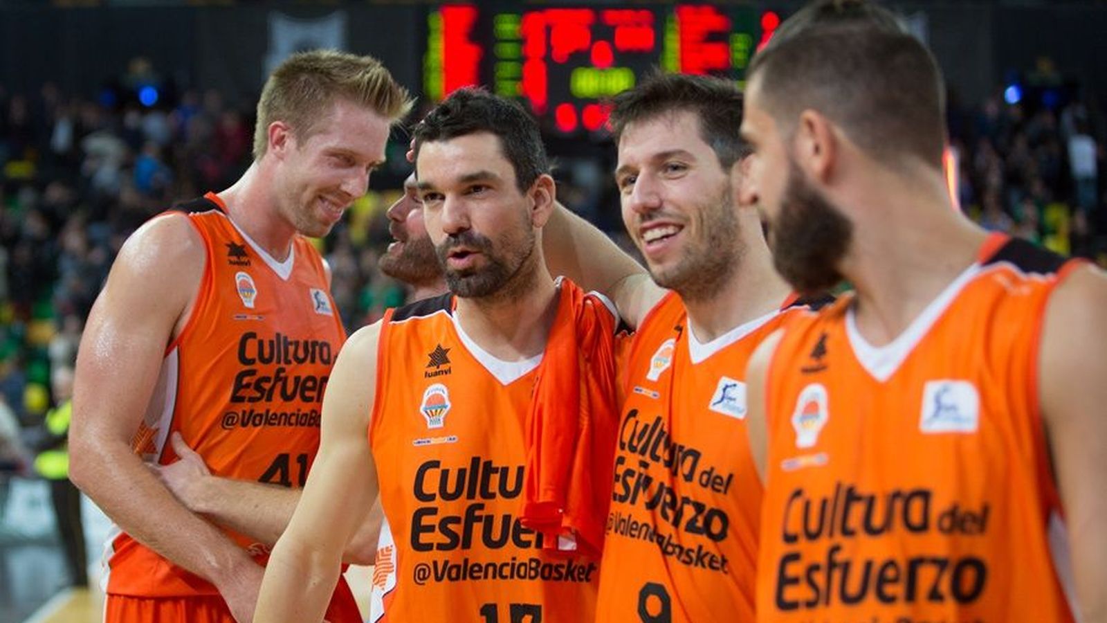 Foto: 15-10 en ACB y 11-0 en Eurocup: ese es el balance del Valencia Basket esta temporada (A. Arrizabalaga/ACB Photo)