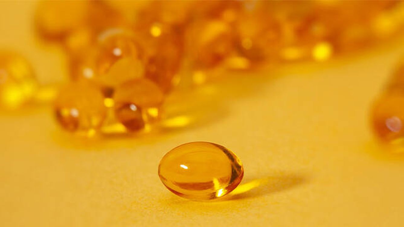 El consumo elevado de suplementos de vitamina D conlleva riesgos para la salud (Unsplash/Michele Blackwell)