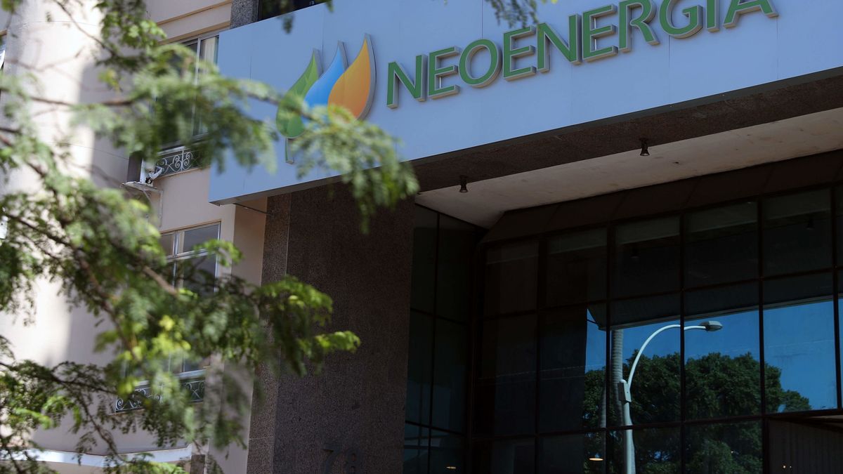 Iberdrola planta cara a Enel: sube su oferta por la brasileña Eletropaulo