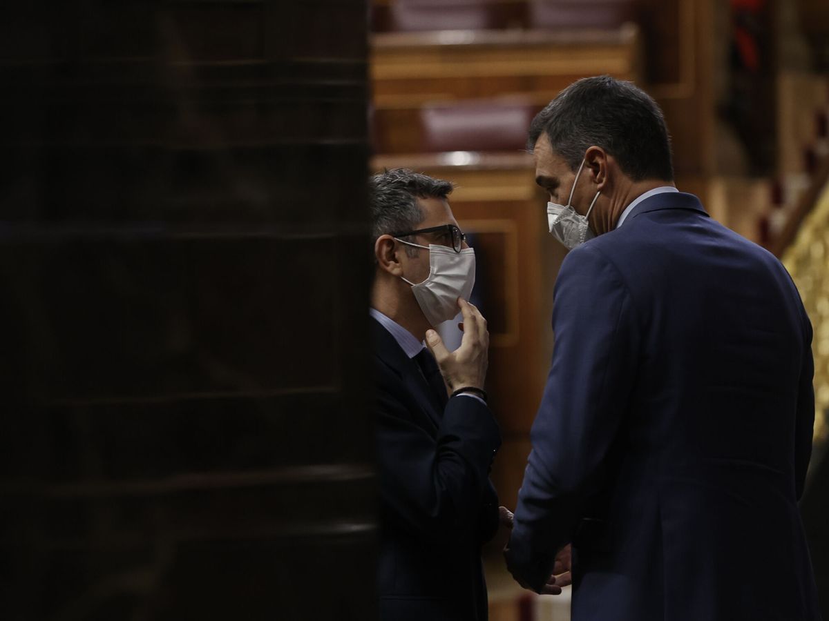 Foto: Pedro Sánchez y Félix Bolaños. (EFE/Emilio Naranjo)