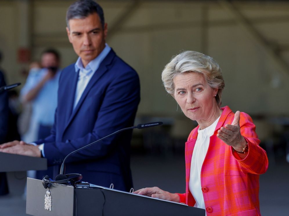 El plan de Bruselas para vetar el gas licuado ruso en 2027 pone a ...