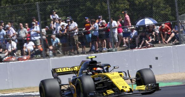 Foto: No fue el día ni de Sainz ni de Renault en Silverstone. (EFE)