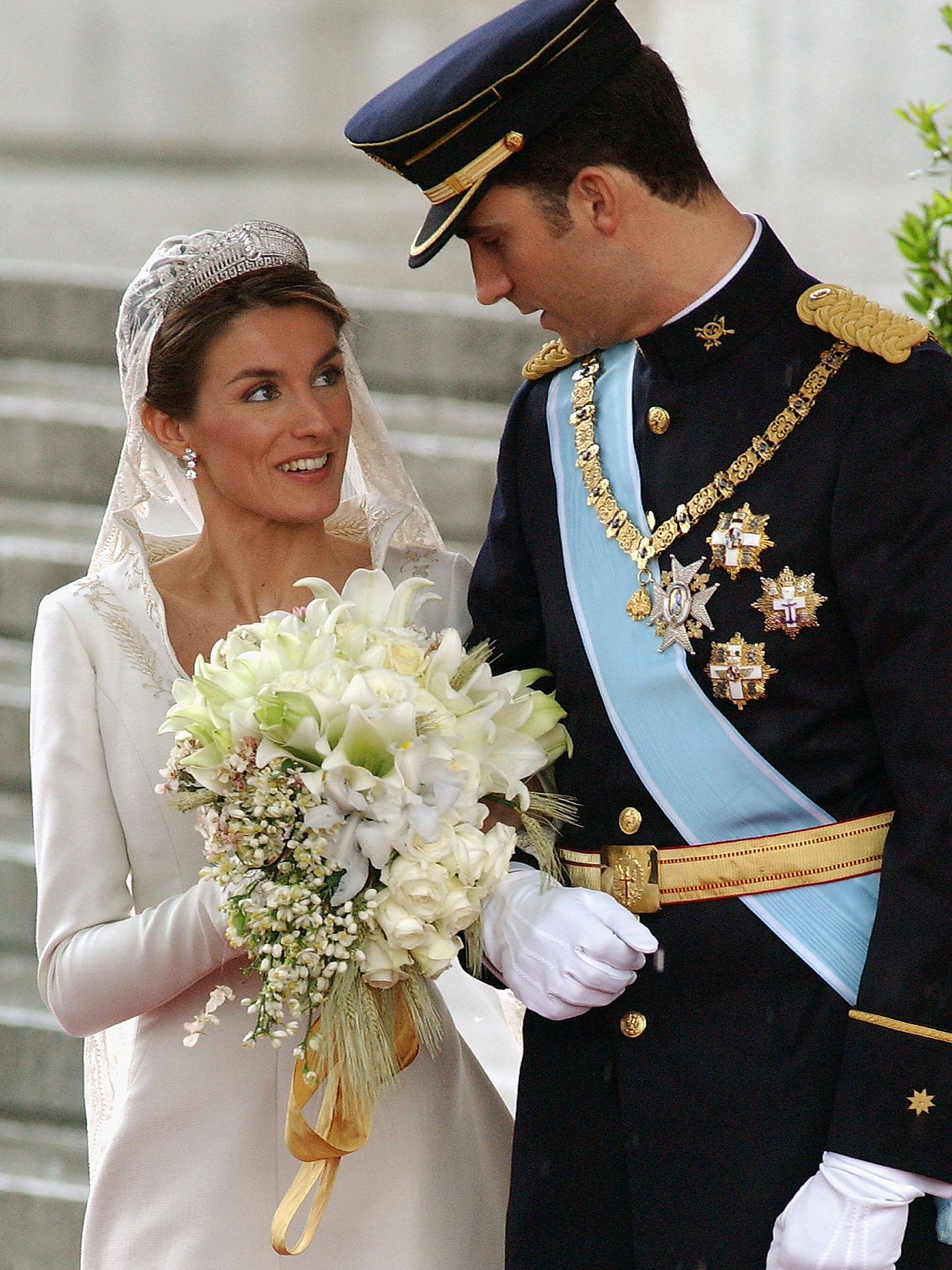 Felipe y Letizia, el día de su boda. (Carlos Alvarez/Getty)