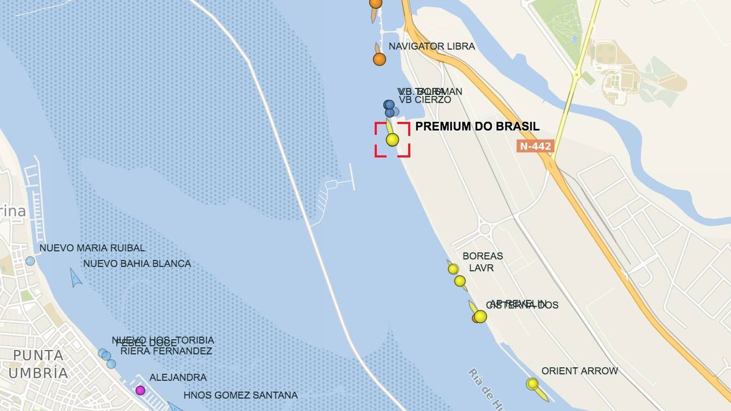 El 'Premium do Brasil' ha estado varios días atracado en Huelva. (Vesselfinder)