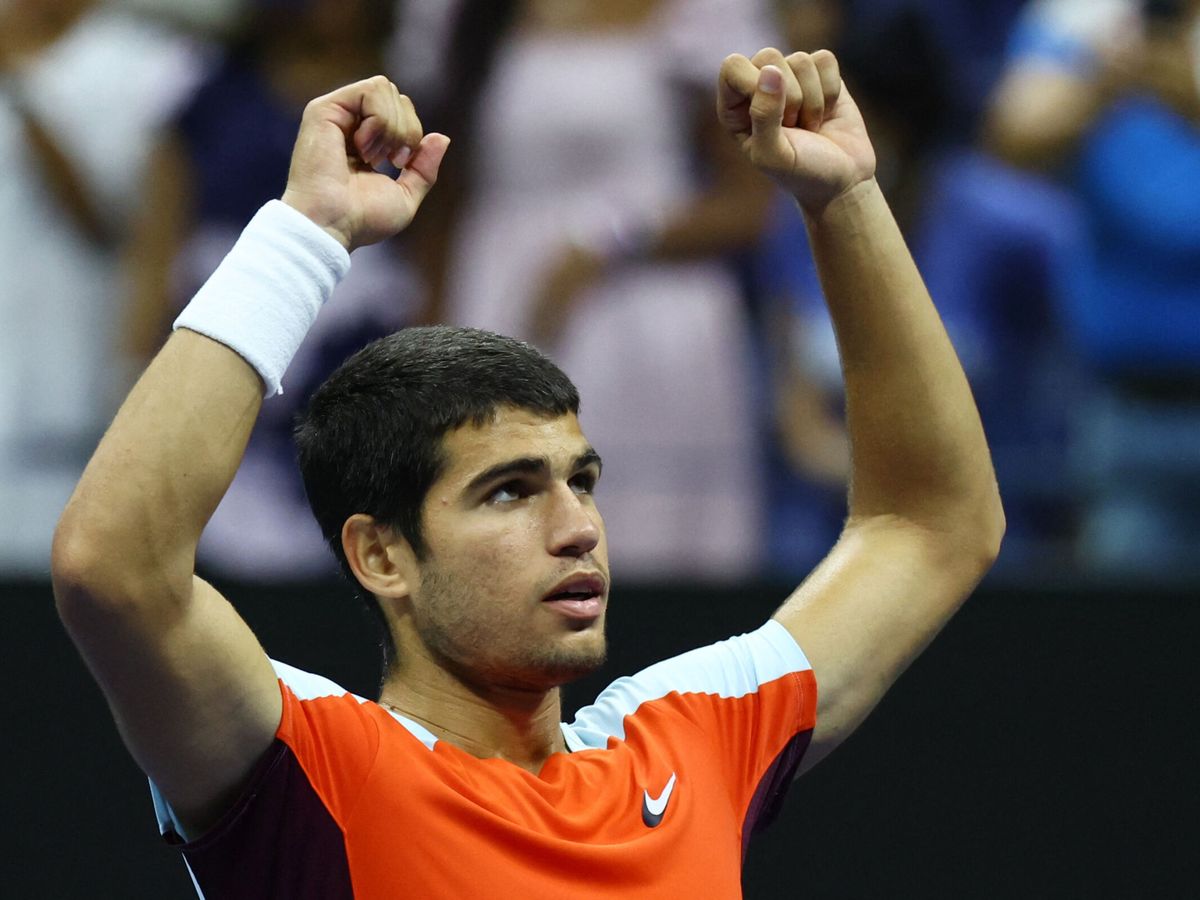 Foto: El tenista español celebra la victoria en semifinales. (Reuters/Mike Segar)