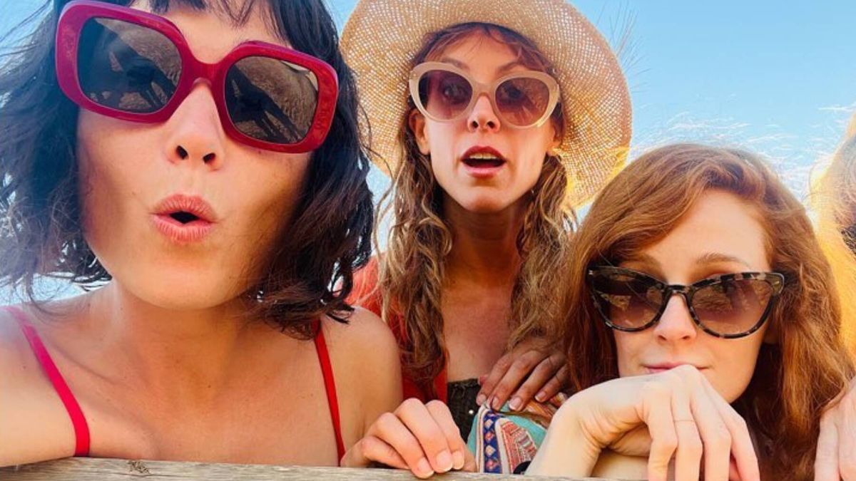 El nuevo encuentro de 'Las chicas del cable': días de playa y risas