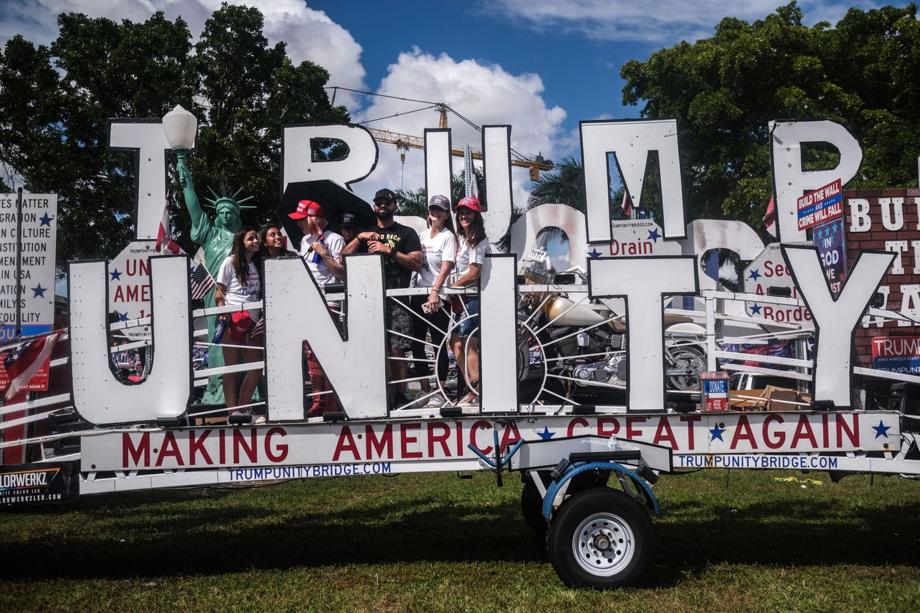 Caravana pro Trump en Miami. (EFE)