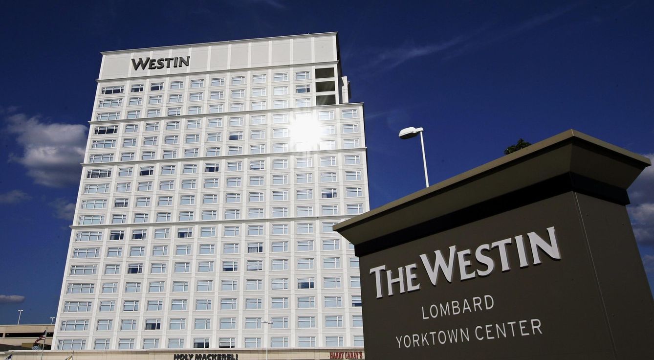 The Westin Lombard Yorktown Center, a hotel of the Starwood chain, is pictured in Lombard, Illinois, in this file photo taken July 24, 2008. Marriott International Inc will buy Starwood Hotels & Resorts Worldwide Inc for .2 billion to create the world's largest hotel chain with top brands including Sheraton, Ritz Carlton and Westin.  REUTERS/Jeff Haynes/Files