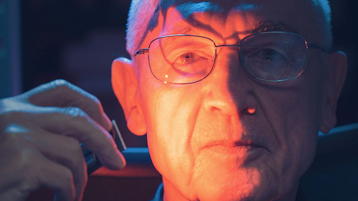 El inventor del LED rojo se siente "insultado" por quedar fuera del Nobel