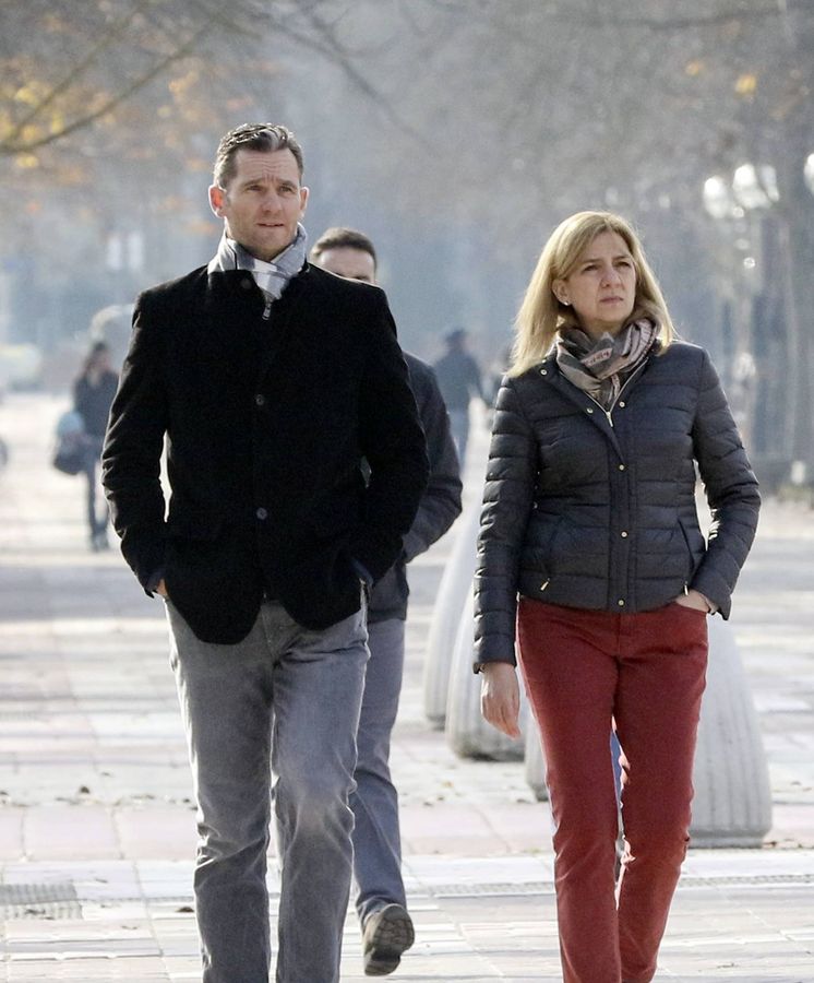 Foto: Iñaki Urdangarin y la infanta Cristina, de paseo por Vitoria. (Getty)