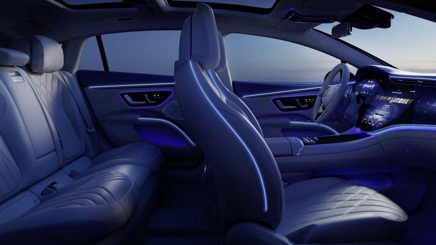 Diseño interior del nuevo Mercedes EQS, un coche que se desvelará en mayo. 