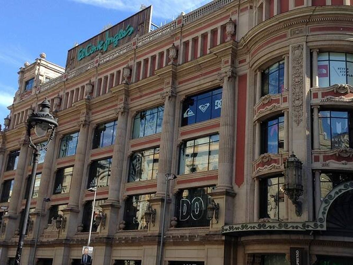 Foto: Centro comercial Portal del Ángel, cuya compra ultima Redevco.
