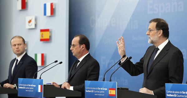Foto: El presidente del Gobierno español, Mariano Rajoy, junto a varios homólogos europeos en la cumbre de los países del sur de Europa. (EFE)
