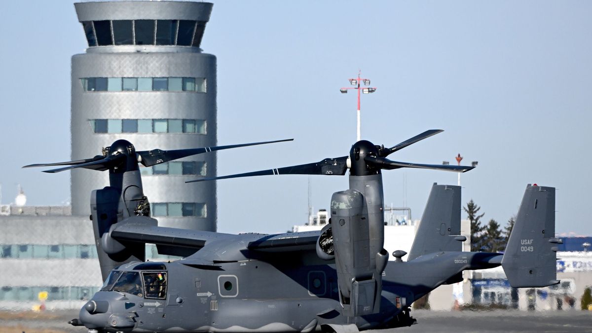 Al menos un muerto tras estrellarse un avión del Ejército de EEUU en aguas al sur de Japón 