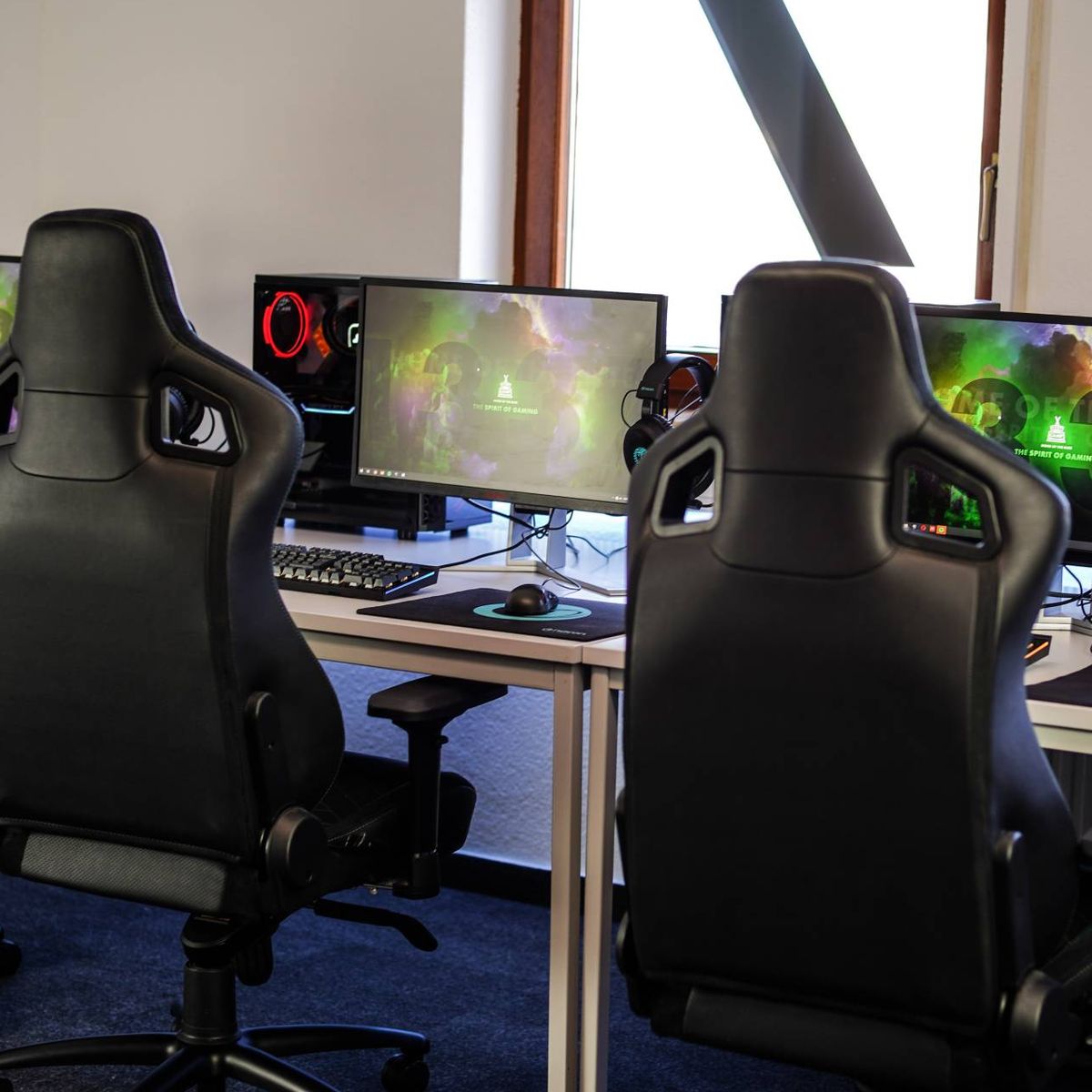 Silla de escritorio para PC, silla de juegos de computadora, sillas de  juegos de carreras, silla de oficina ajustable de piel sintética, silla