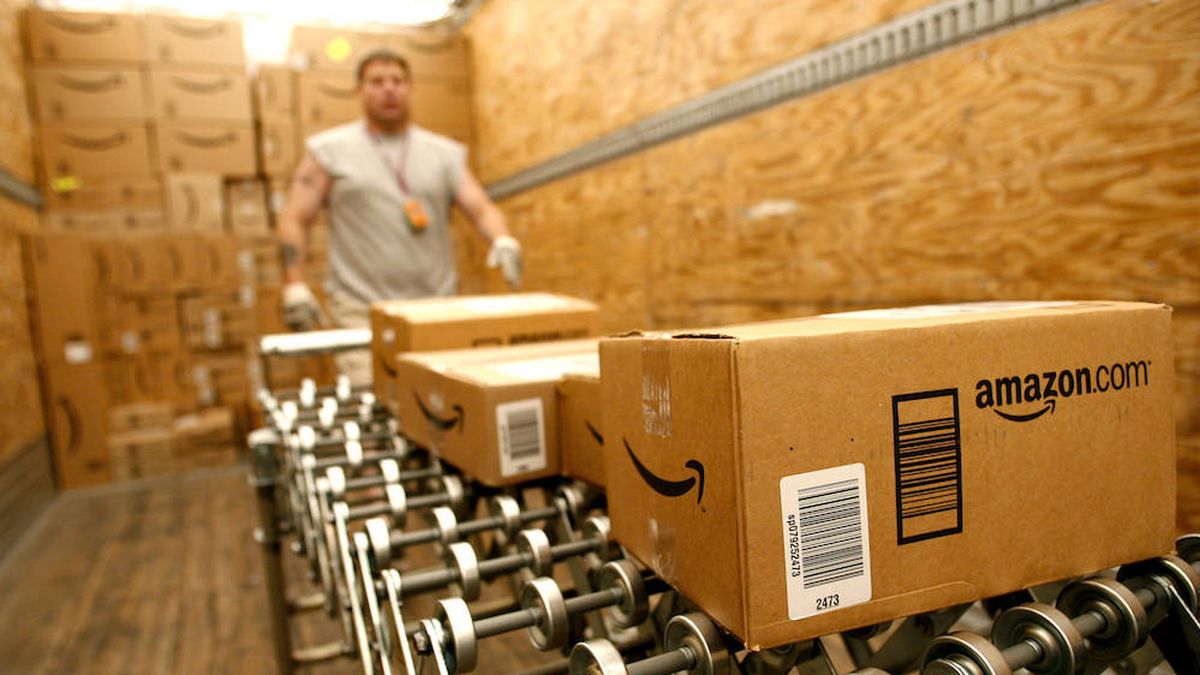 El fin de los repartidores, o cómo Amazon va a apuñalar a las grandes 'paqueteras'