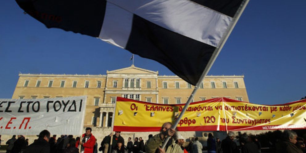 Foto: Los bancos griegos acumulan efectivo ante el aumento de la retirada de fondos