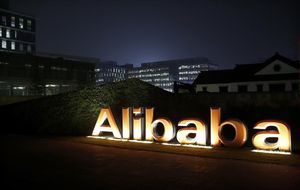 Los inversores huyen de Alibaba ante las acusaciones de China 