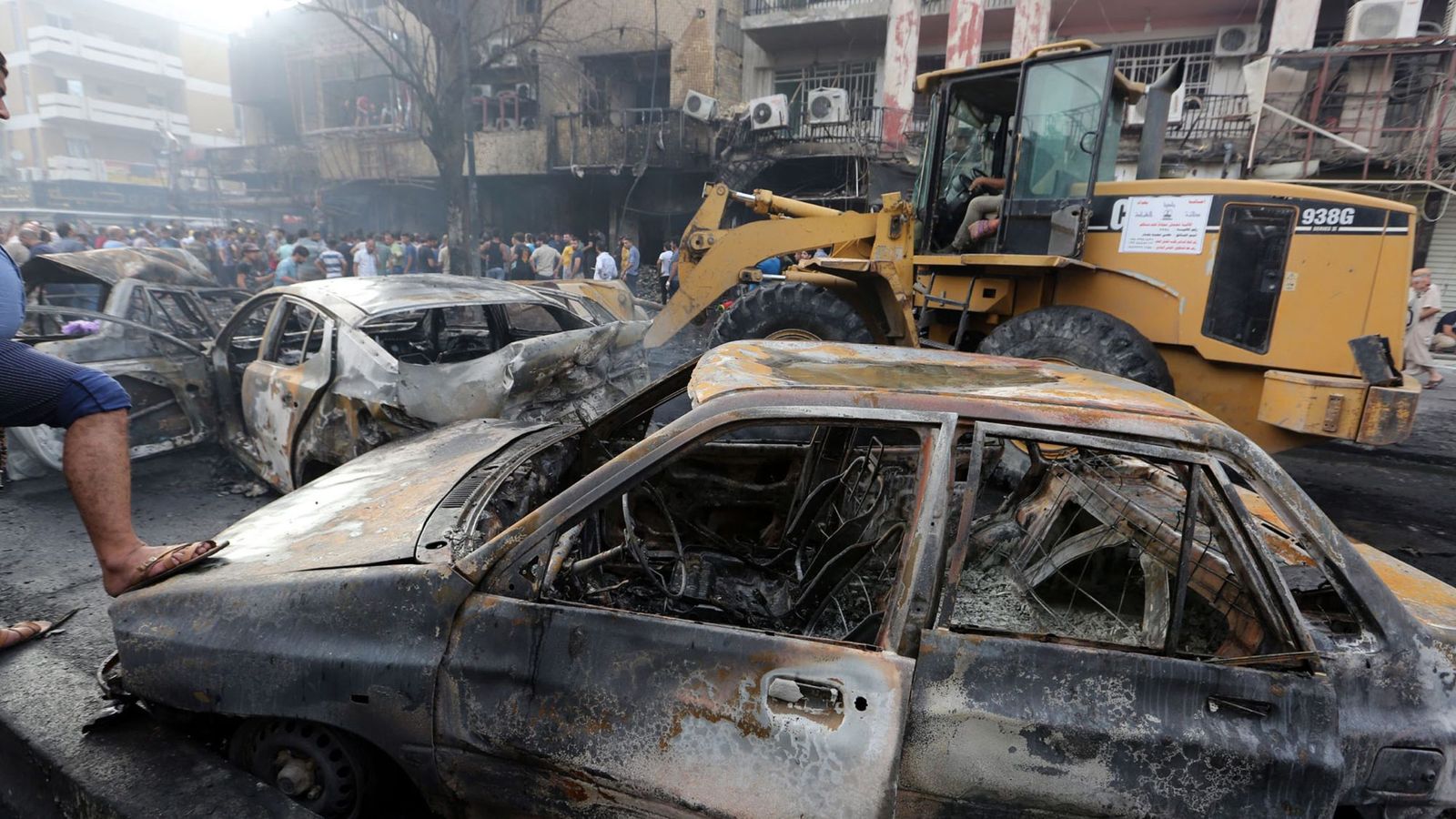 Foto: Escena del centro de Bagdad tras el atentado suicida. (Reuters)